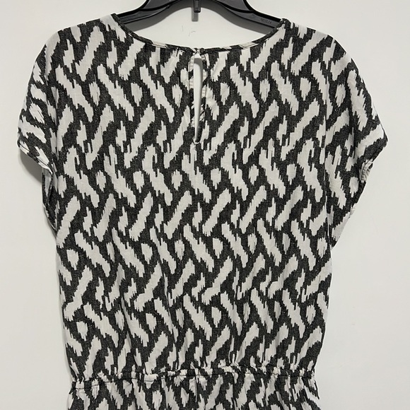 J Crew V Neck Romper with Tie Black and White Size Small - Picture 6 of 10